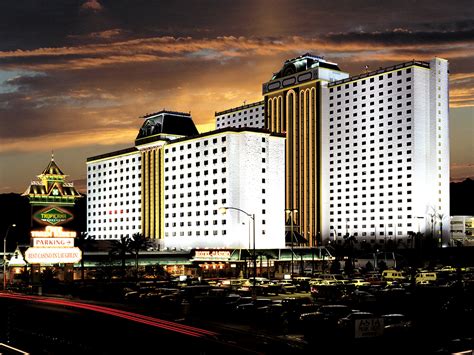 tropicana express hotel and casino.